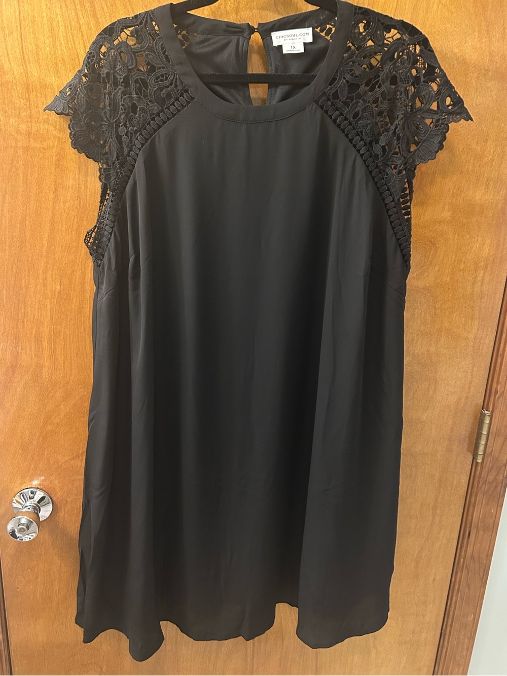 Chic Soul Black Lace Cap-Sleeve Mini Dress